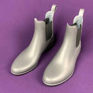 Storm by Cougar Celeste Chelsea Rain Boots